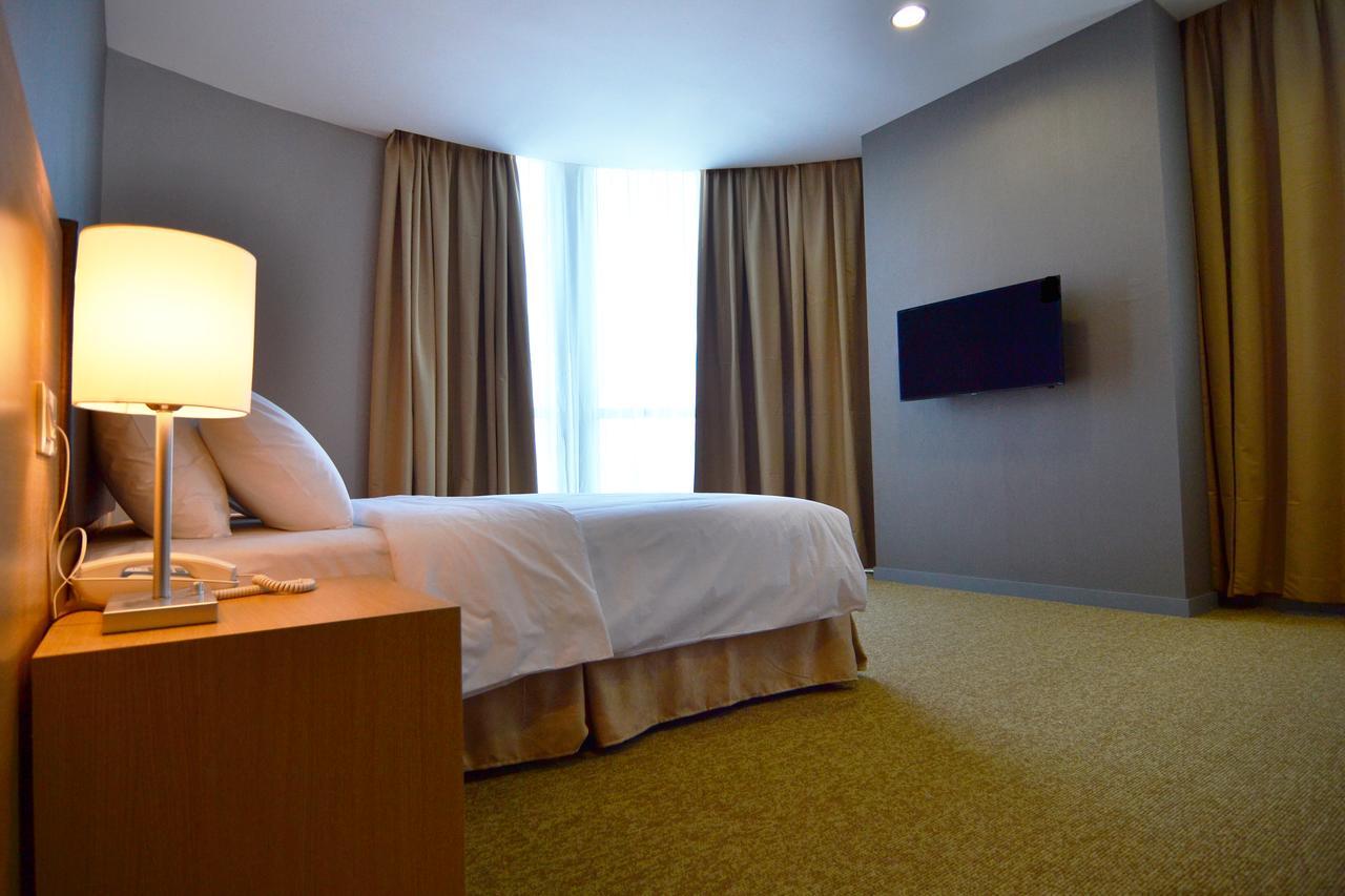 Hotel N°5 كوتا كينابالو المظهر الخارجي الصورة